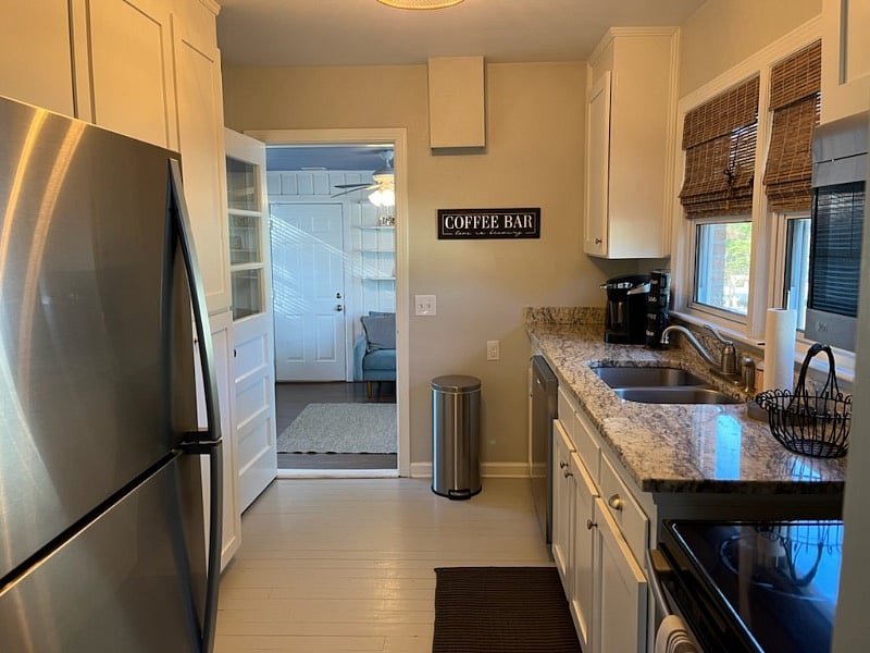Furnished Finder property 460580_1 photo 14
