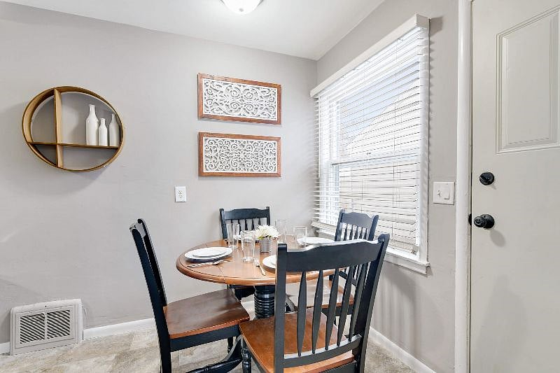 Furnished Finder property 460591_1 photo 11