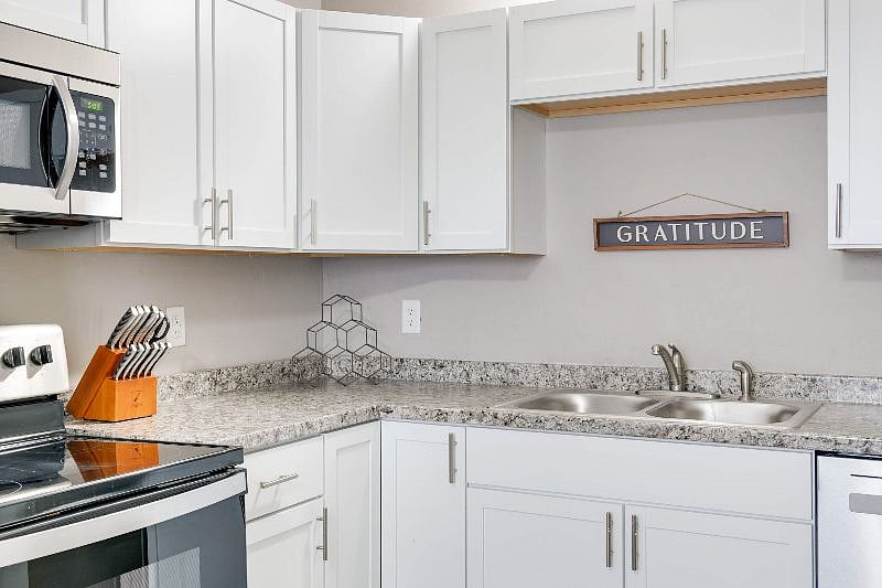 Furnished Finder property 460591_1 photo 13