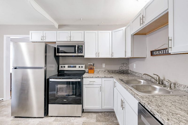 Furnished Finder property 460591_1 photo 14