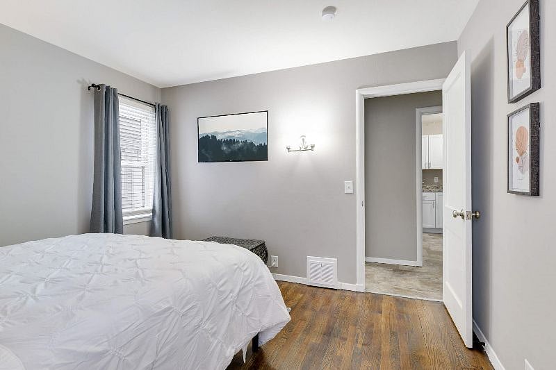 Furnished Finder property 460591_1 photo 18