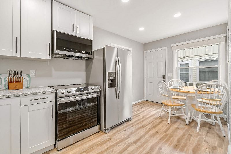 Furnished Finder property 460591_2 photo 10