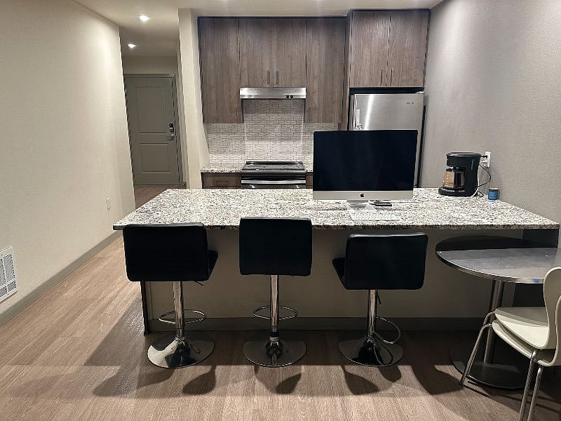 Furnished Finder property 460597_1 photo 5