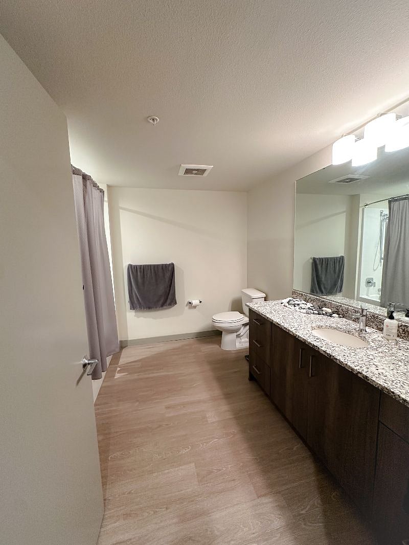 Furnished Finder property 460597_1 photo 6