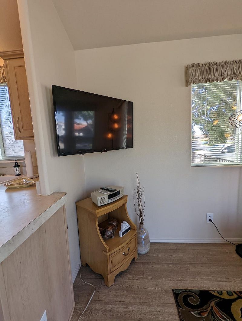 Furnished Finder property 460607_1 photo 7