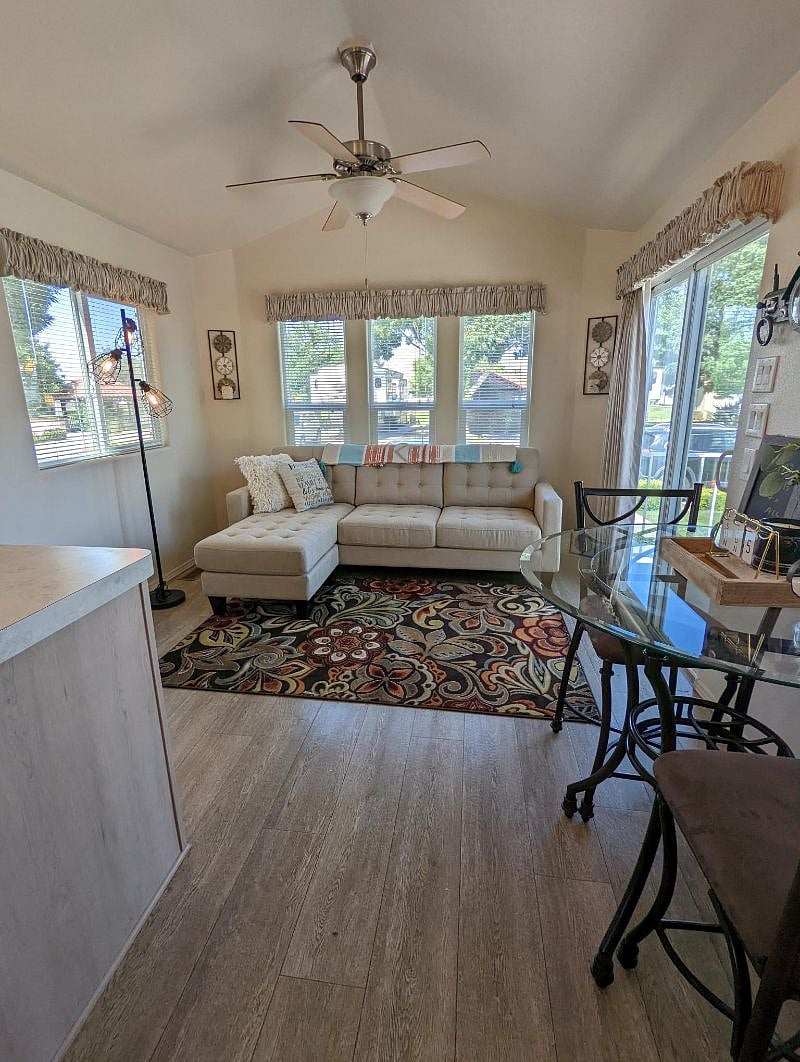 Furnished Finder property 460607_1 photo 8