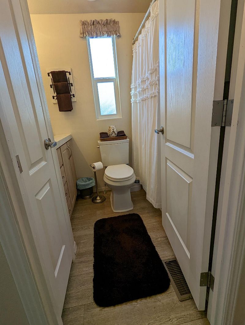Furnished Finder property 460607_1 photo 18