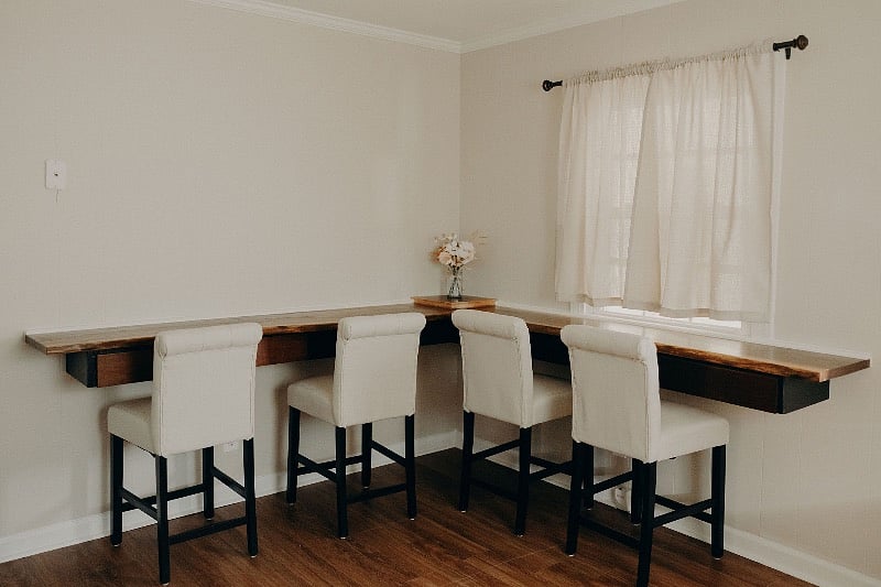 Bar top area for dining