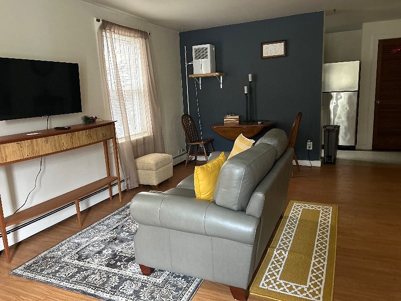 Furnished Finder property 460629_1 photo 3