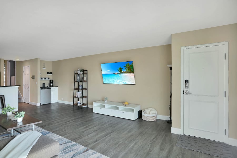 Furnished Finder property 460661_1 photo 8