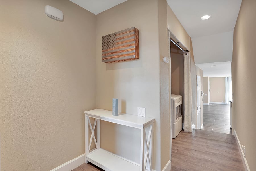Furnished Finder property 460661_1 photo 25