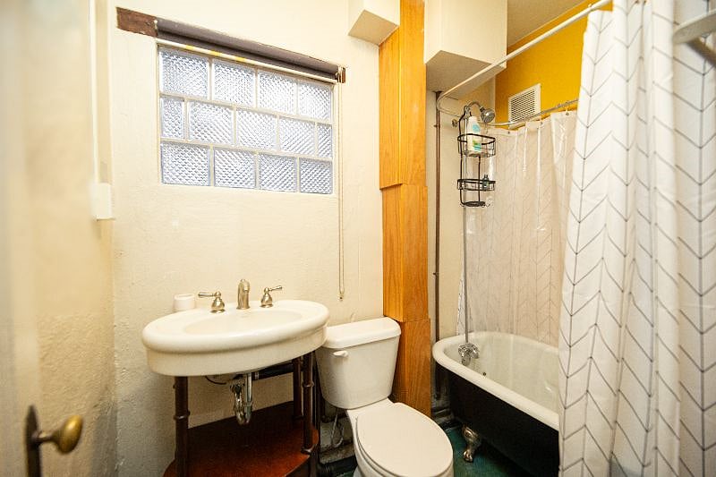 Bathroom from entry.