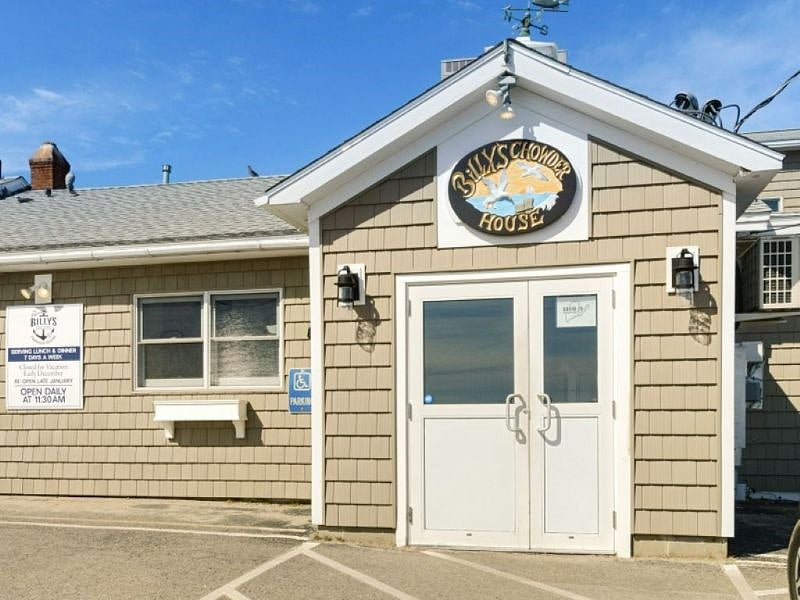 1/2 Mile away from the Wells famous "Billy's Chowder House"