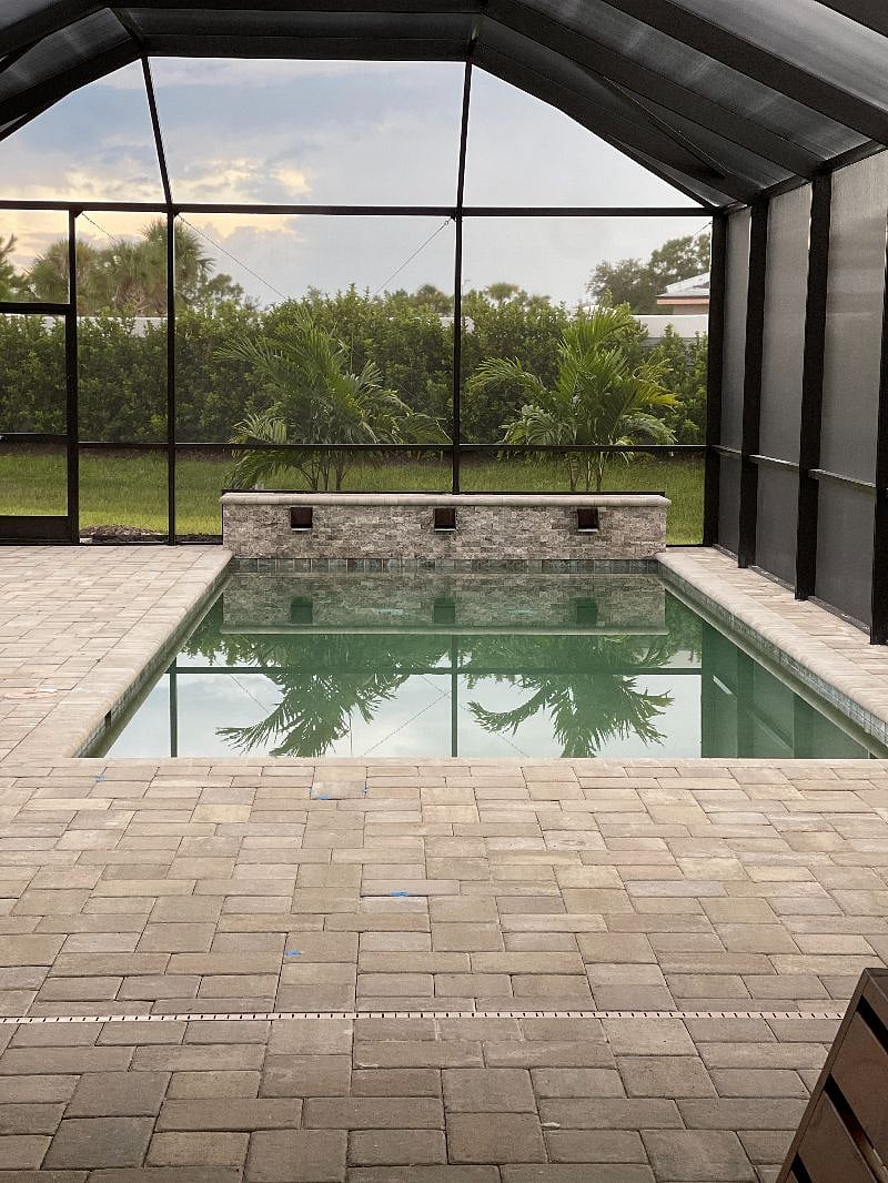 Furnished Finder property 460753_1 photo 33