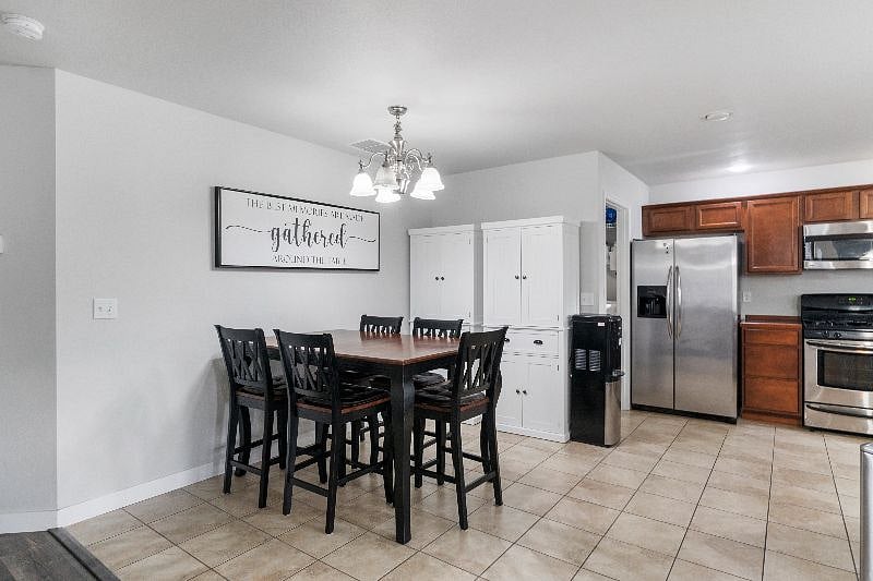 Furnished Finder property 460767_3 photo 10