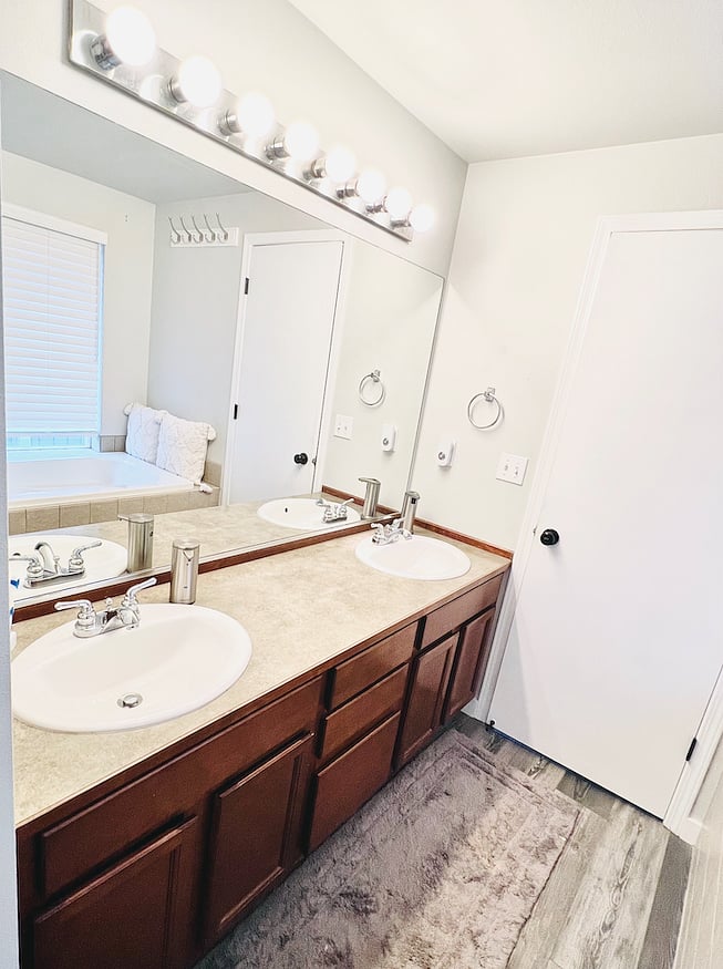 Furnished Finder property 460767_3 photo 4