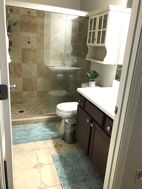Common bathroom