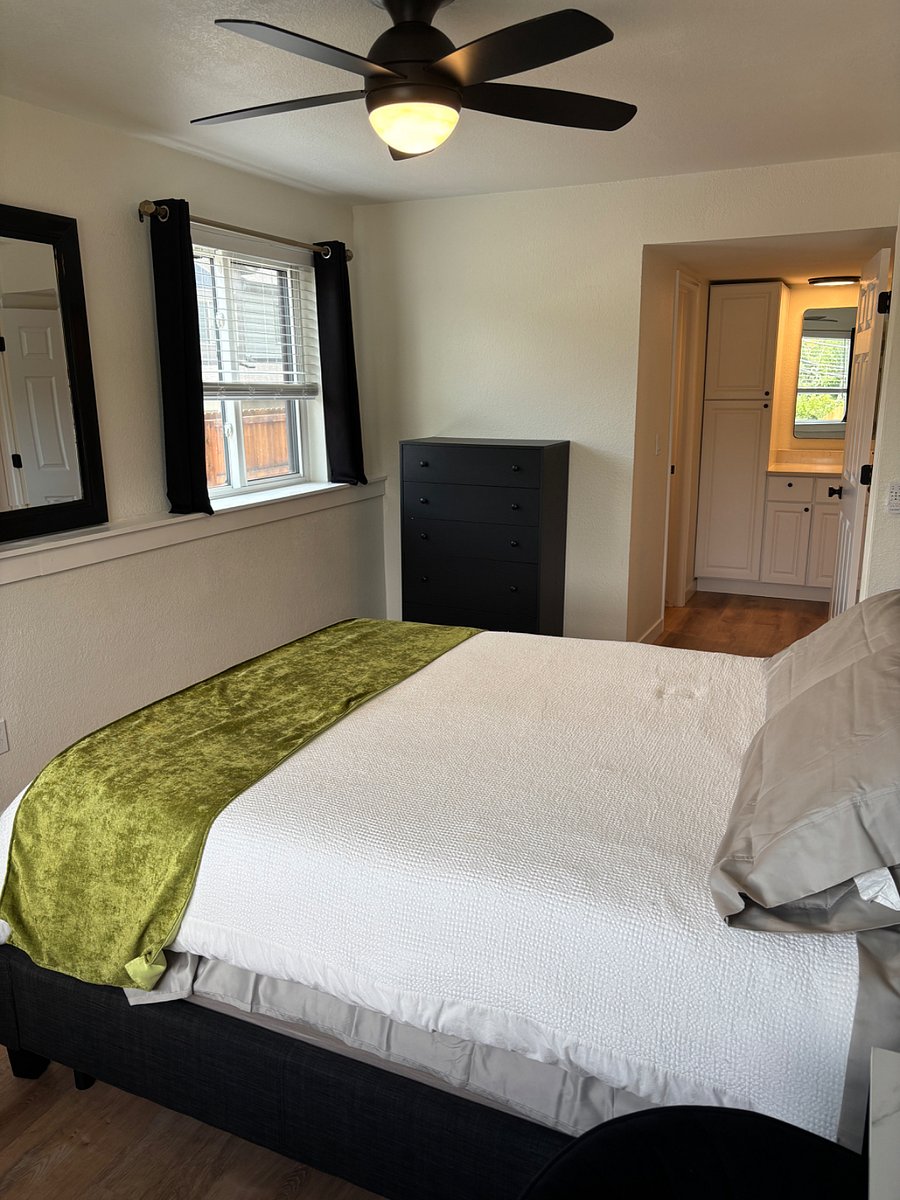 Furnished Finder property 460788_1 photo 21