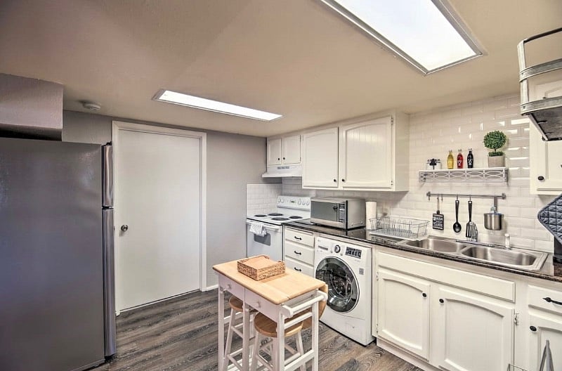 Furnished Finder property 460802_1 photo 6