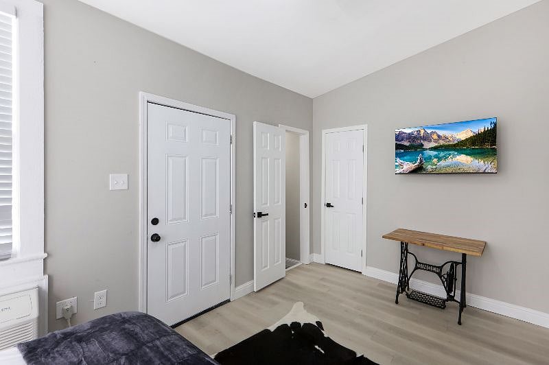 Furnished Finder property 460830_3 photo 4