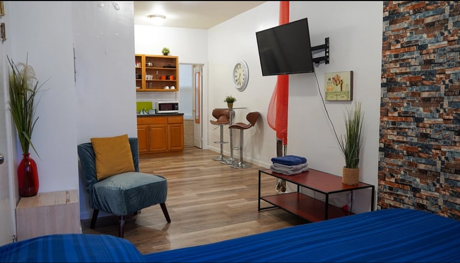 Furnished Finder property 460856_1 photo 7