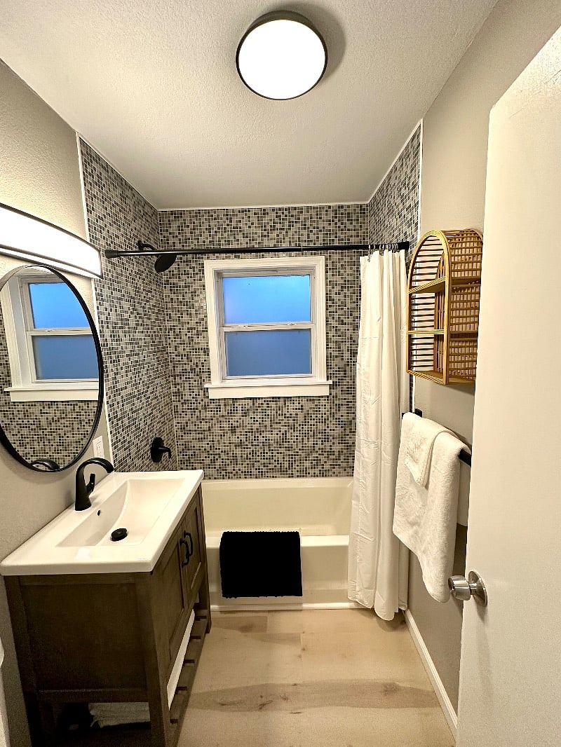 Furnished Finder property 460885_1 photo 13