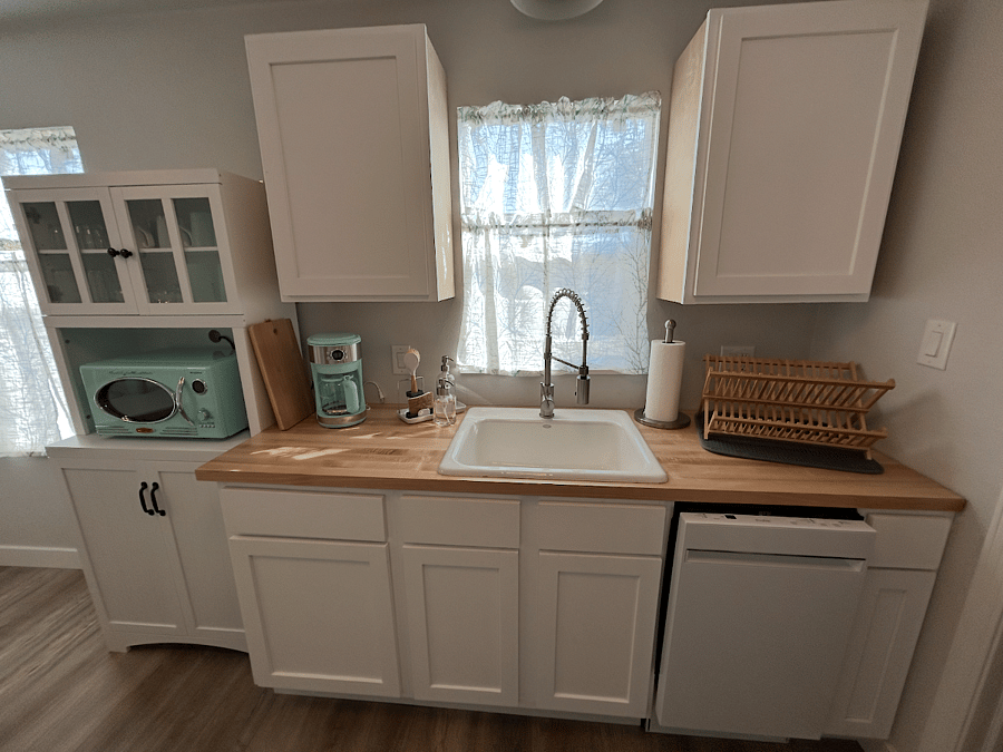 Furnished Finder property 460929_2 photo 8