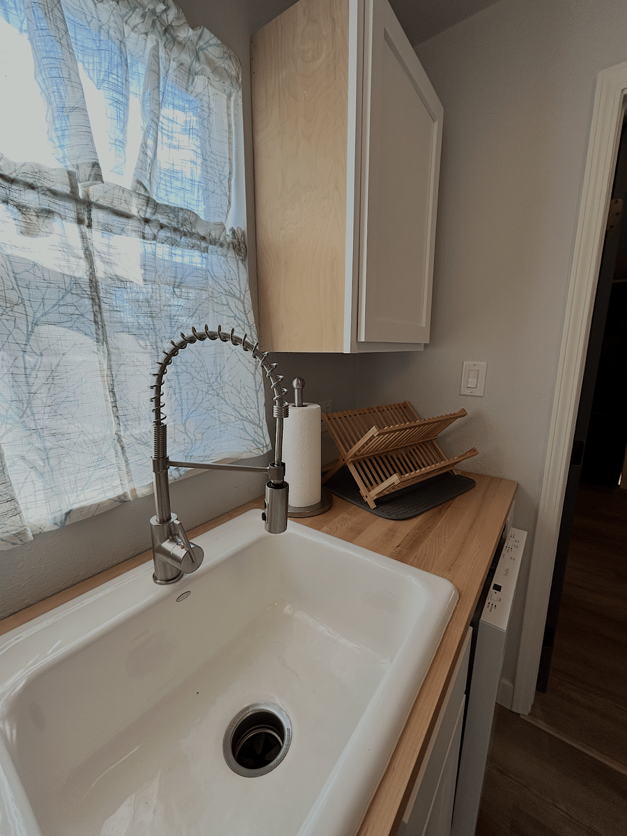 Furnished Finder property 460929_2 photo 11