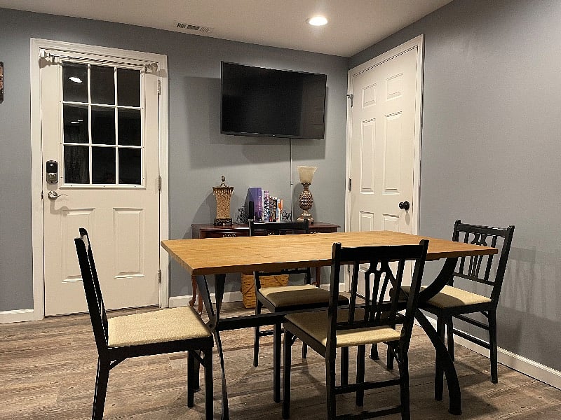 Dining room / living room