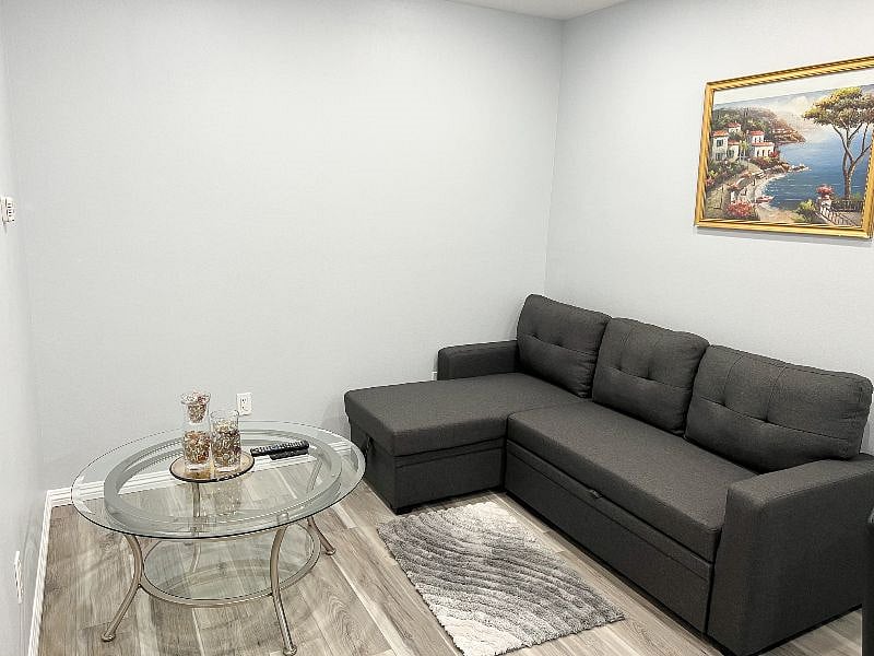 Furnished Finder property 460983_1 photo 11