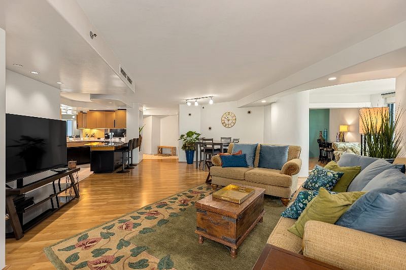 Furnished Finder property 461009_1 photo 28