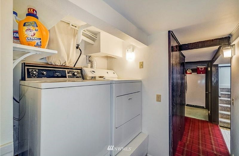Laundry area (downstairs)