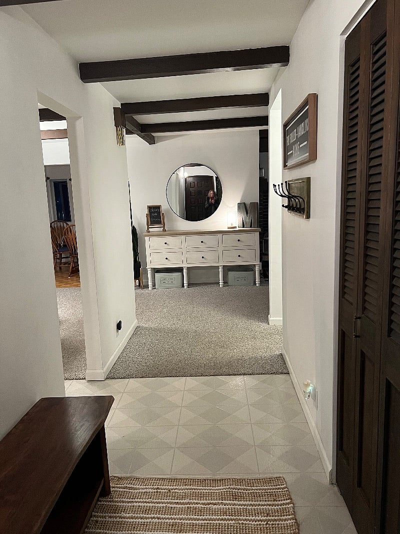 Opposite angle of entry way. Cabinet has puzzles and games.