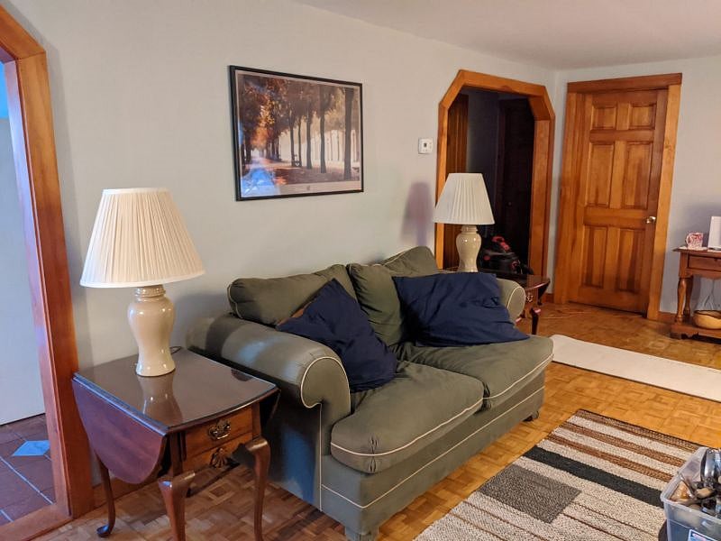Furnished Finder property 461030_1 photo 3