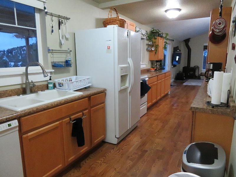 Furnished Finder property 461035_1 photo 13