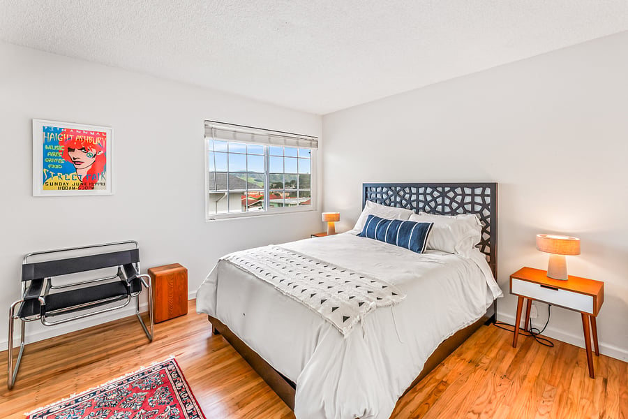 Slumber in peace in your comfy queen sized bed!