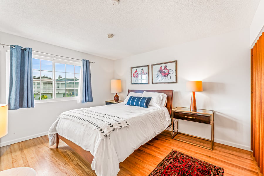 Slumber in peace in your comfy queen sized bed!