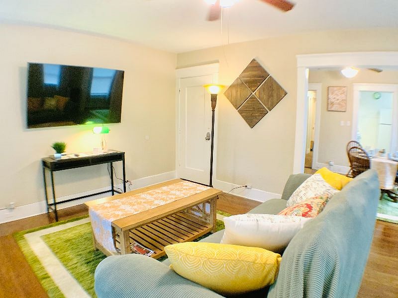 Furnished Finder property 461051_1 photo 17
