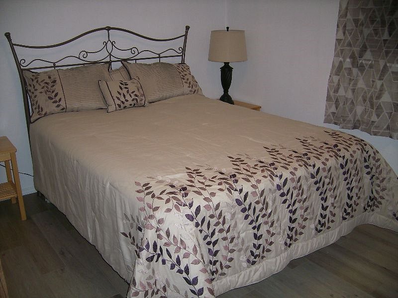 Furnished Finder property 461067_1 photo 8