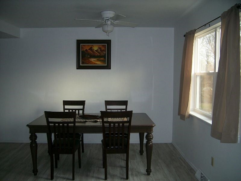 Furnished Finder property 461067_2 photo 3