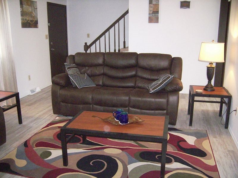 Furnished Finder property 461067_2 photo 8