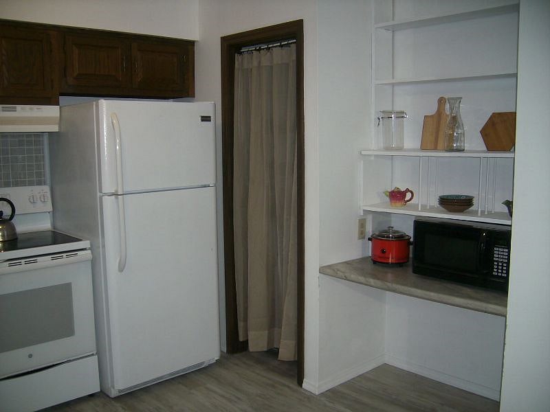 Furnished Finder property 461067_2 photo 11