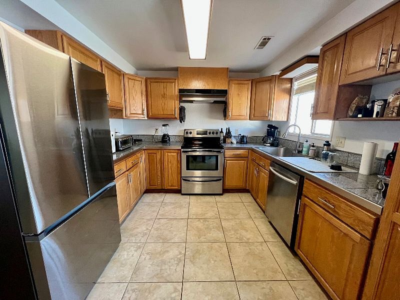 Furnished Finder property 461080_2 photo 4