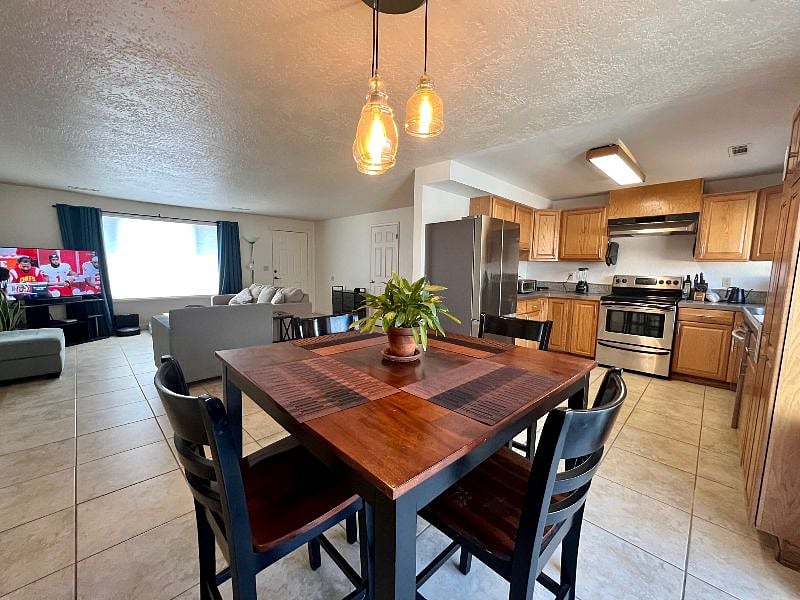 Furnished Finder property 461080_2 photo 5