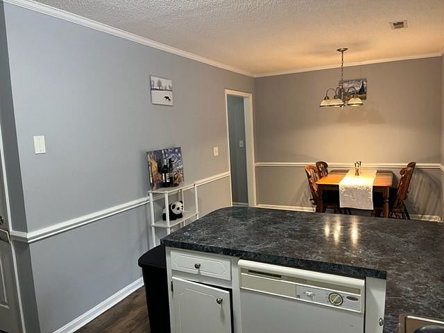 Furnished Finder property 461129_1 photo 8