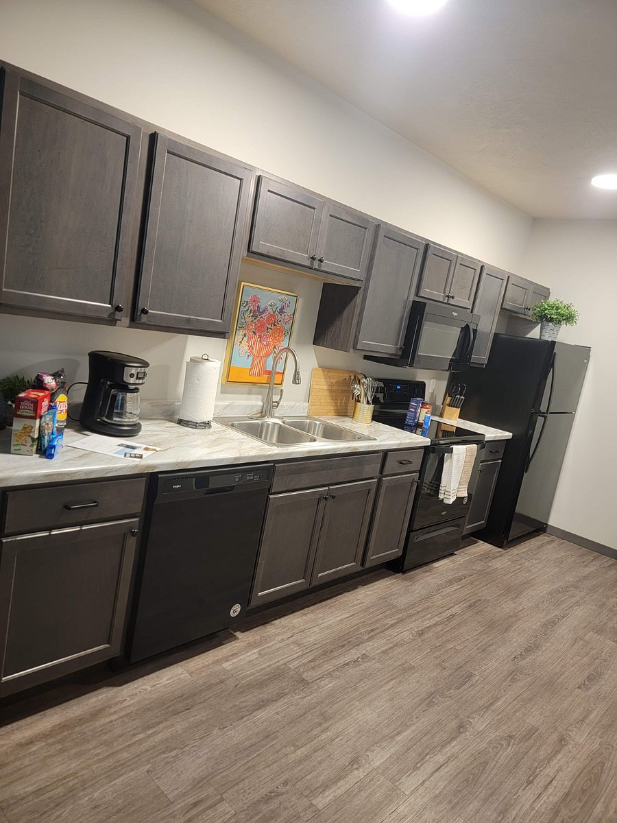 Furnished Finder property 461215_1 photo 3