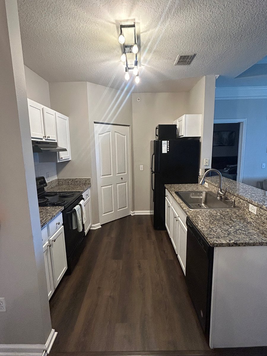Furnished Finder property 461218_1 photo 9