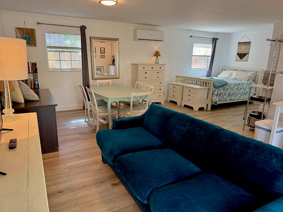 Furnished Finder property 461220_1 photo 3