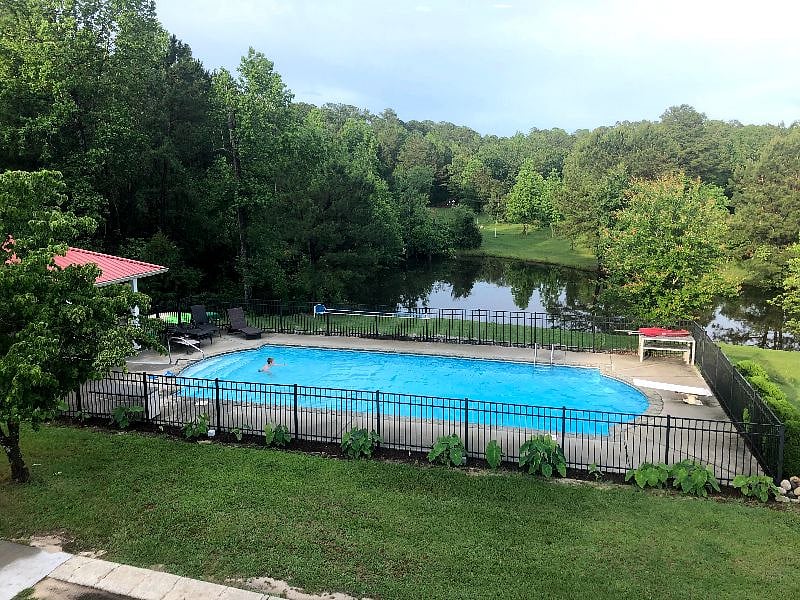 Furnished Finder property 461226_1 photo 1