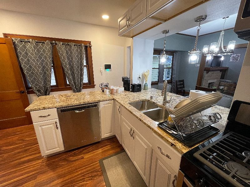Furnished Finder property 461254_1 photo 4